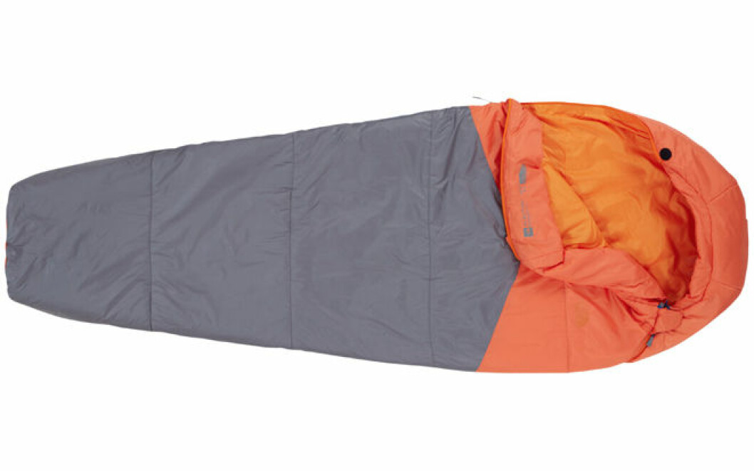 Sovsäck med rymlig passform från The North Face. Sovsäcken är lätt att packa ihop och har Heatseeker Eco-isolering som håller dig varm ned till fyra plusgrader. Fjällvandring packlista: Sovsäck