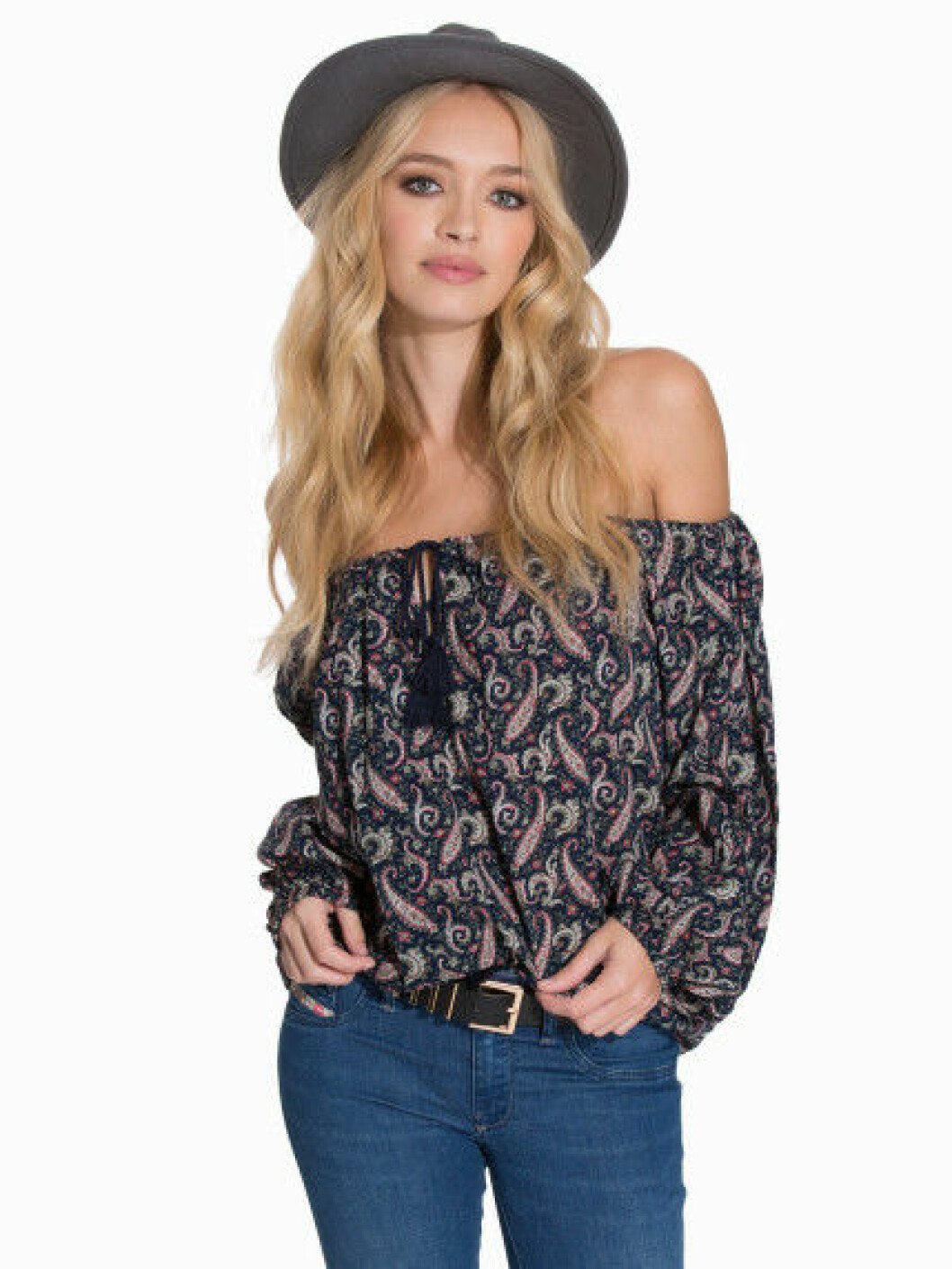 paisley blus
