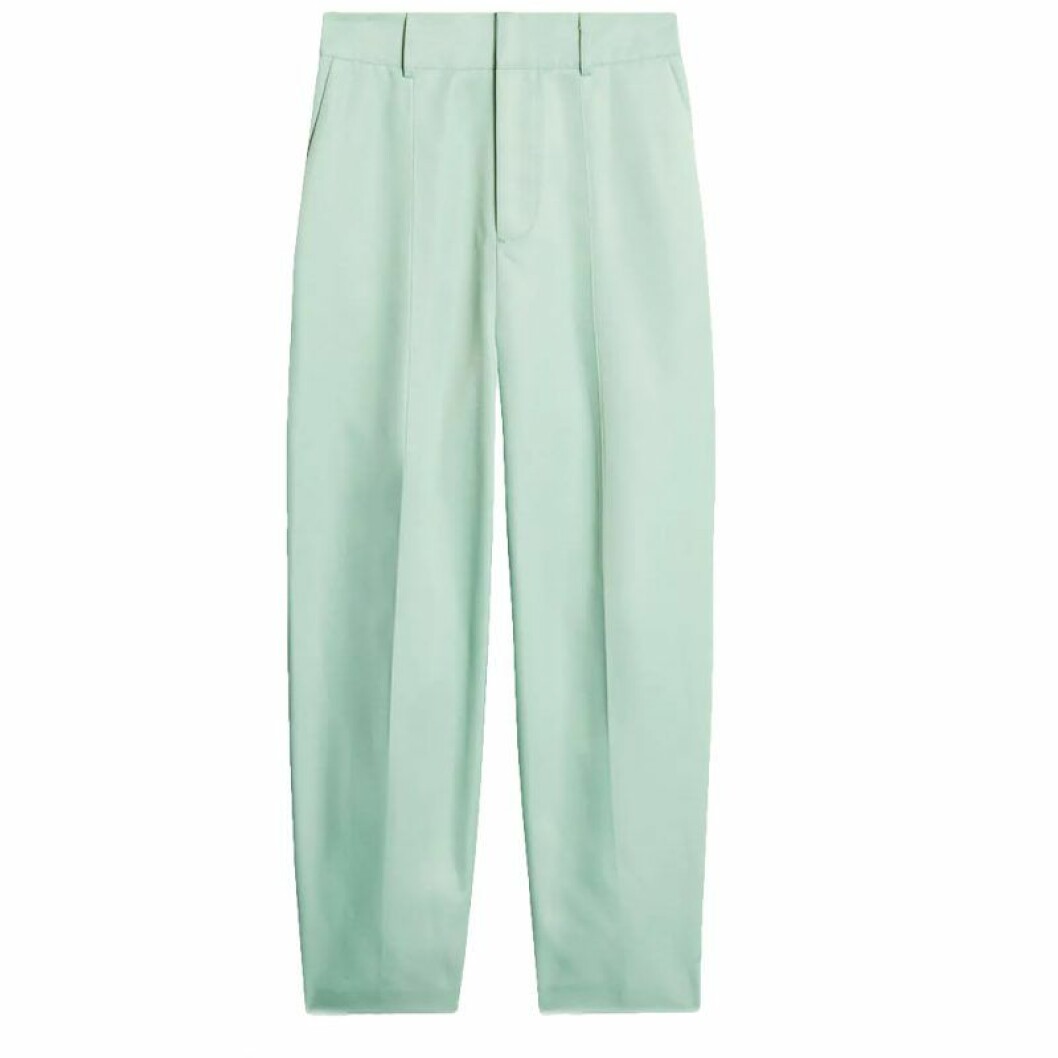 Pastellfärgade kostymbyxor. <a href="https://apprl.com/al/4ypV/" target="_blank" rel="noopener">Här kan du köpa dem</a>. Pastellfärgade kostymbyxor mintgrön