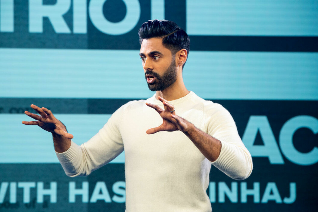 <em>Patriot Act with Hasan Minhaj </em>har premiär den tredje mars. <em>Foto: Netflix</em> Nytt på Netflix i mars 2019: Patriot Act with Hasan Minhaj