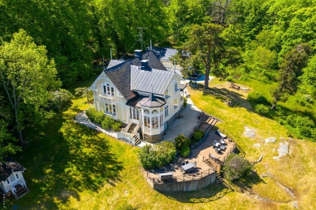 Huset som inspirerat Pippi Langstrums Villa Villekulla i Nacka, Stockholm, till salu