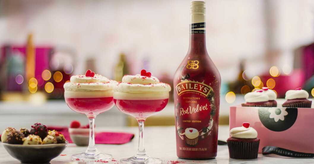 Baileys Red velvet cupcake martini cocktail