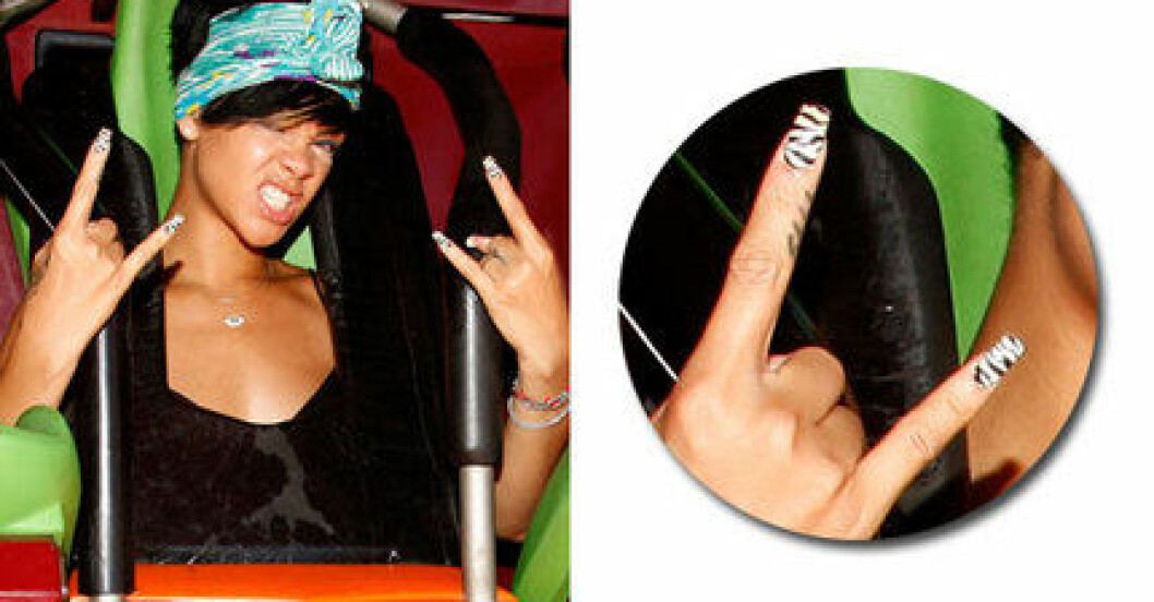 Rihanna med zebramönster. Rihanna med zebramönster.