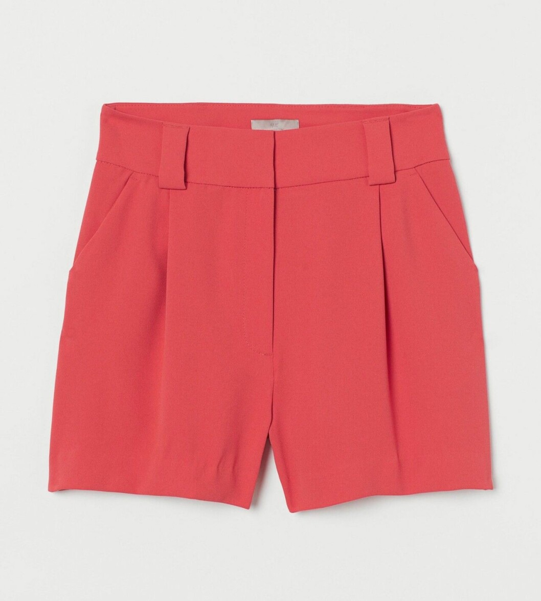 Rosa dressade shorts för dam till 2020