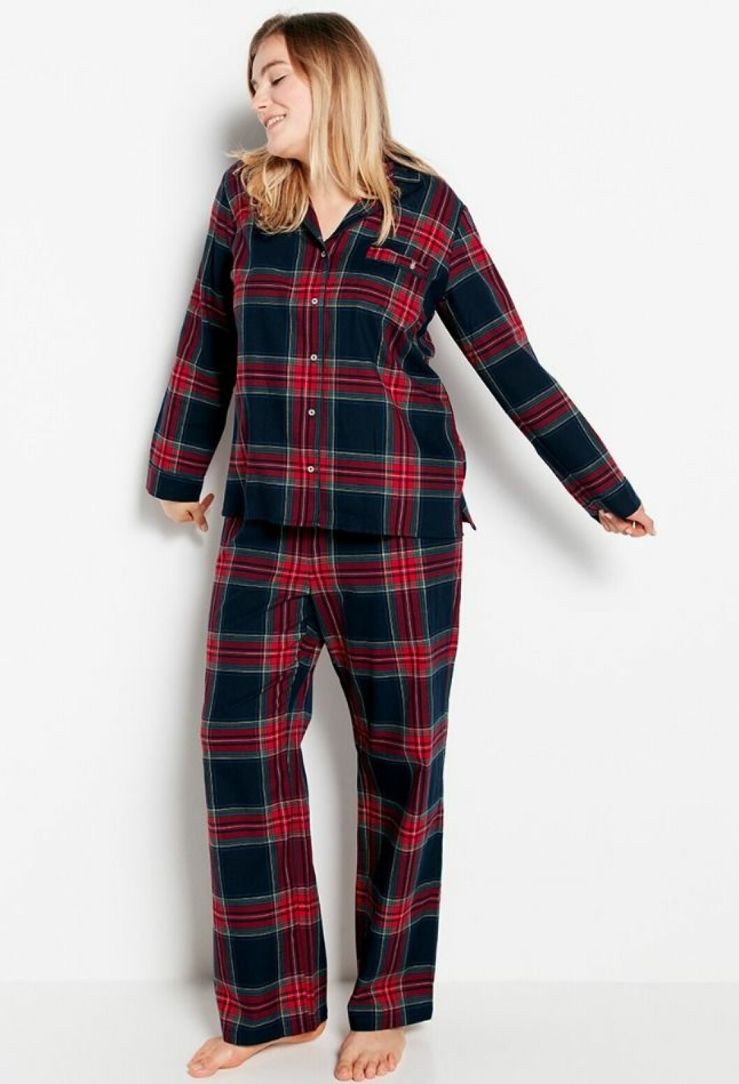 Rutig pyjamas till julen 2018