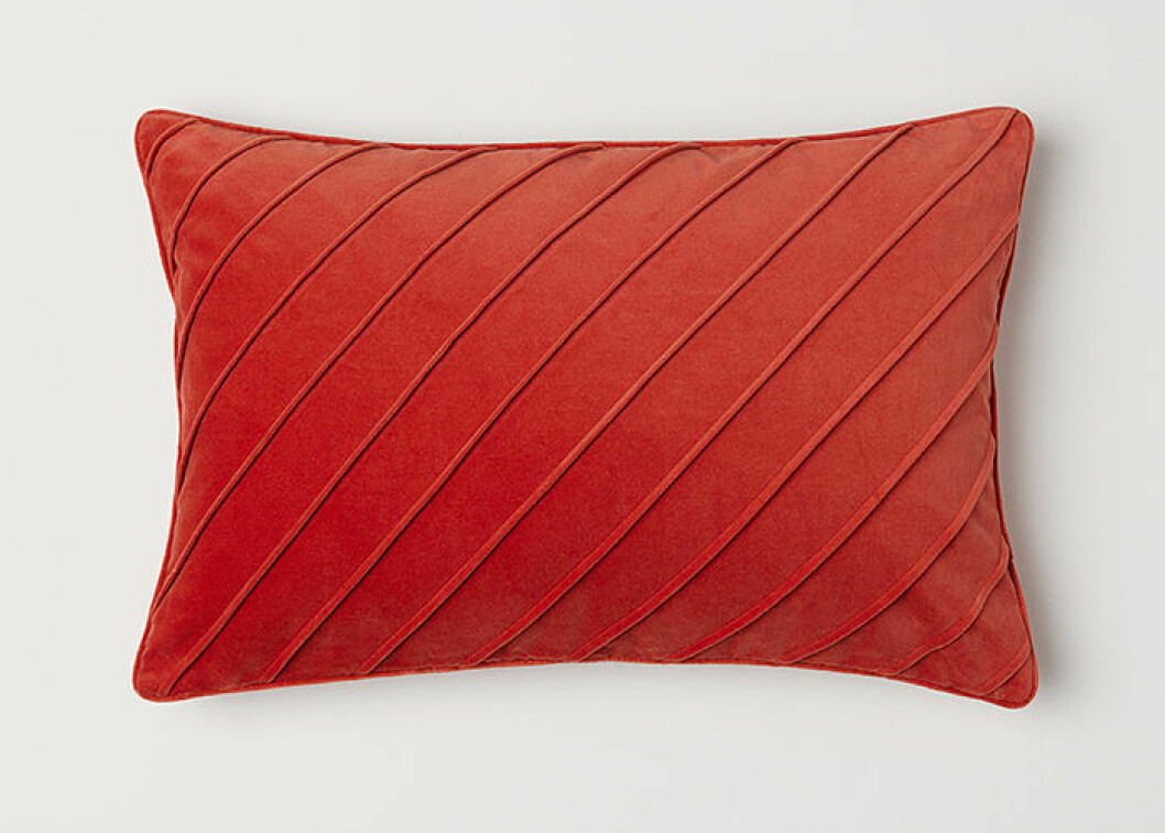 Orange sammetskudde från H&M Home