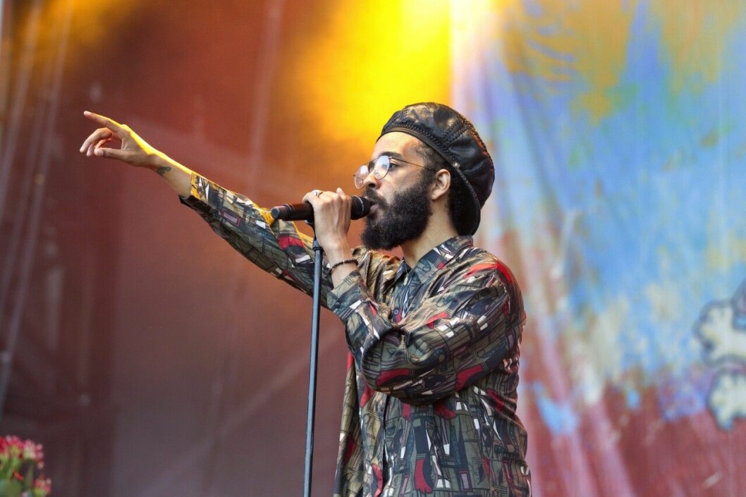 Protoje på Uppsala Reggae Festival. Foto: Pernilla Wahlman. Protoje spelar på Uppsala Reggae Festival