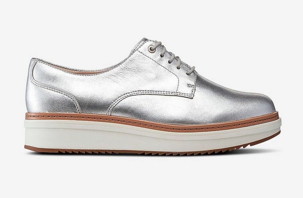 Silverfärgade sneakers för dam till våren 2019