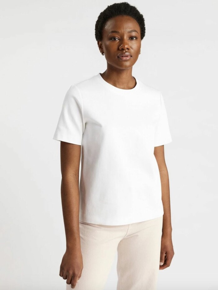 vit boxig tshirt