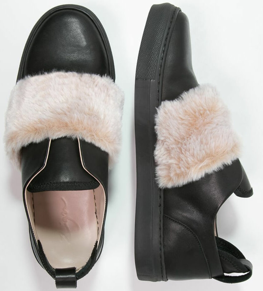 slip ins svarta pals