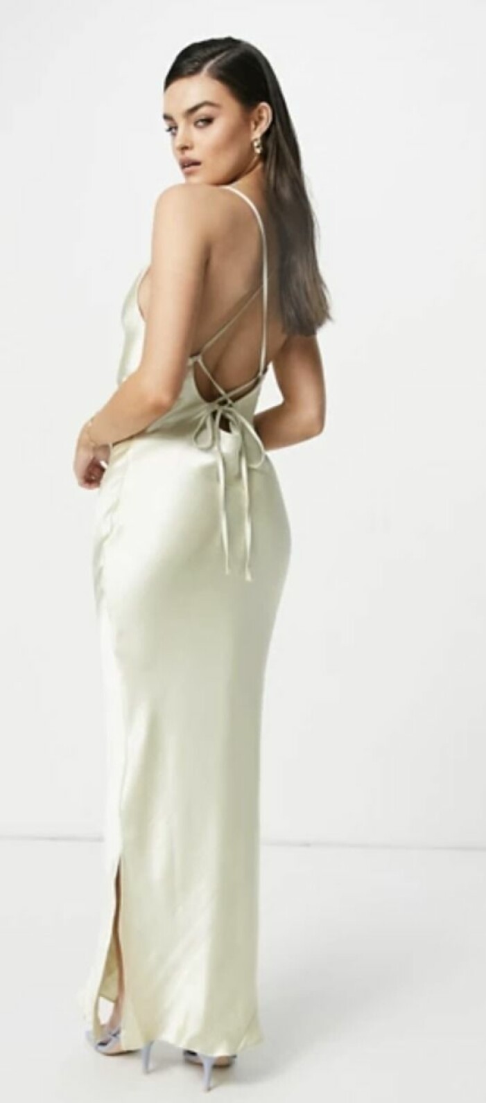 Lång vit slipdress från Asos