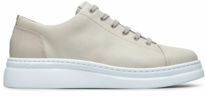 sneakers camper