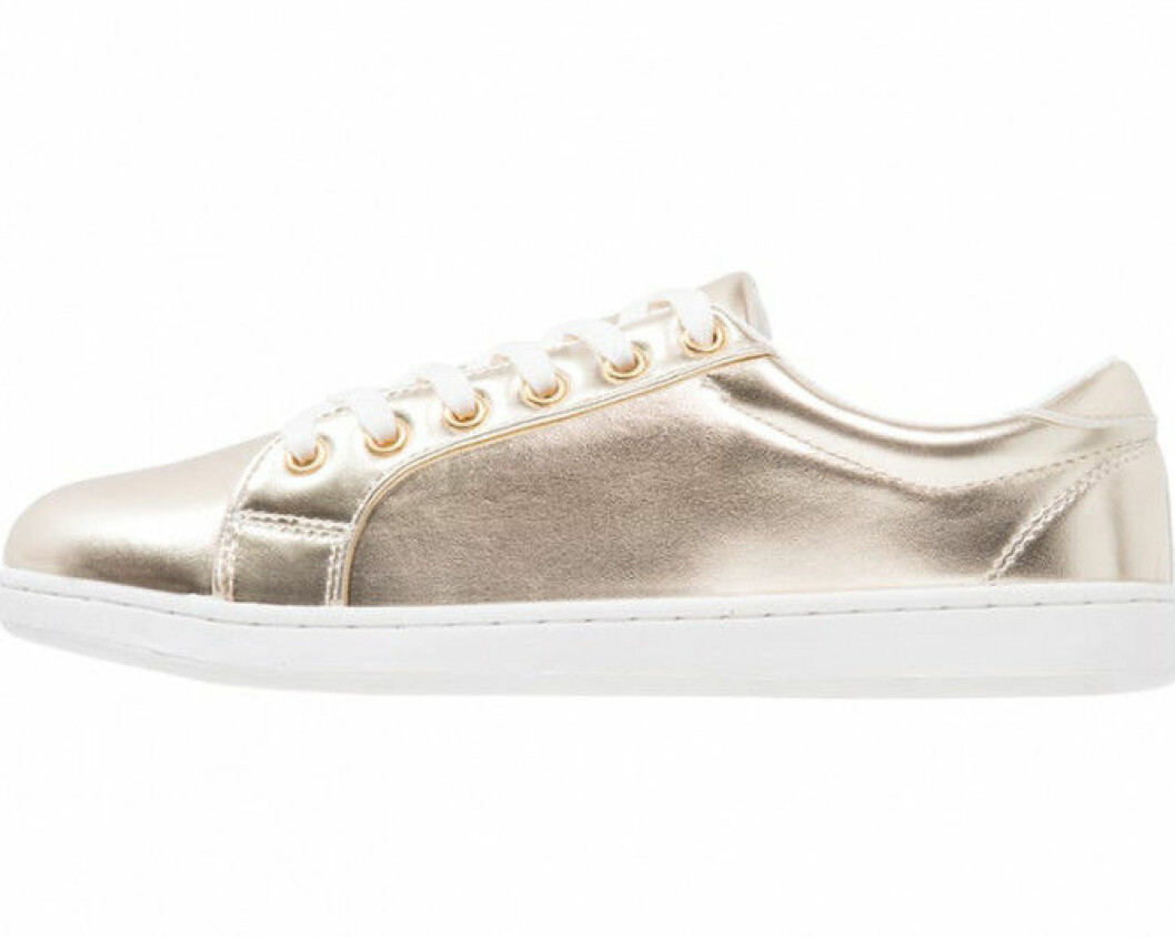 Sneakers-guld-missguided