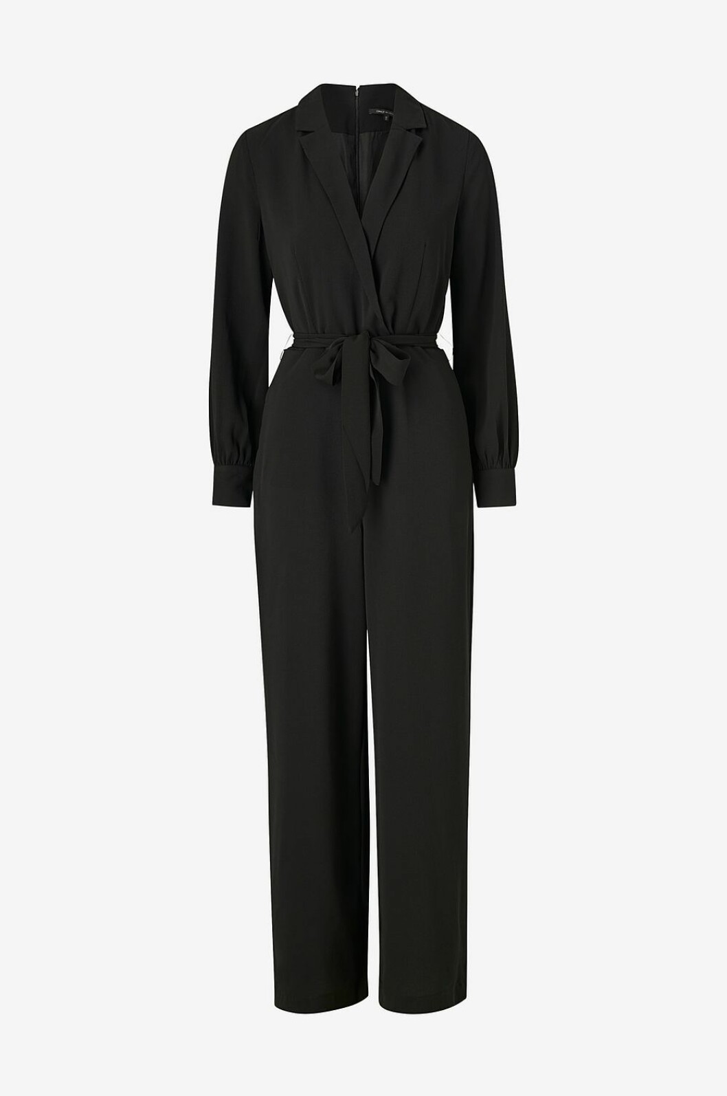 Svart jumpsuit som passar julfesten och julbordet