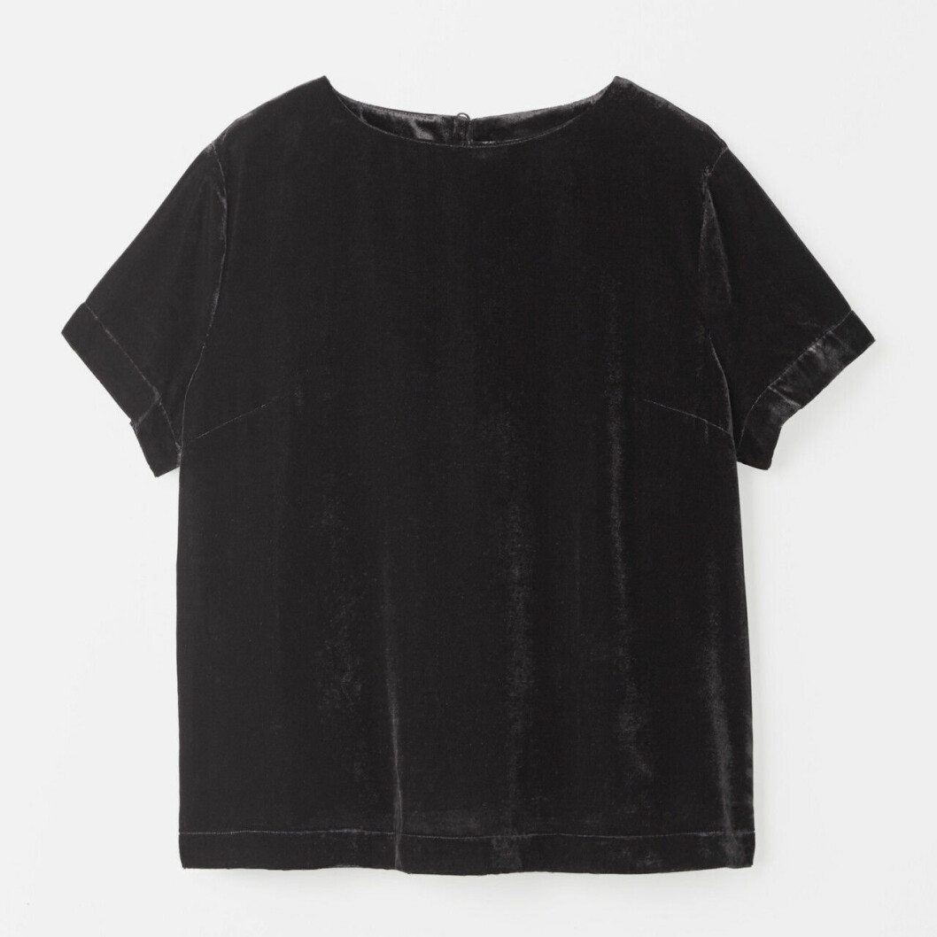 Matchande set: Svart t-shirt i sammet