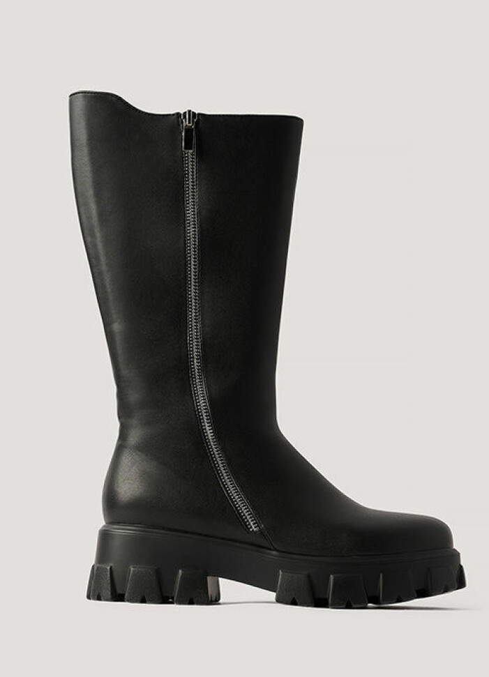 svarta-boots-nakd