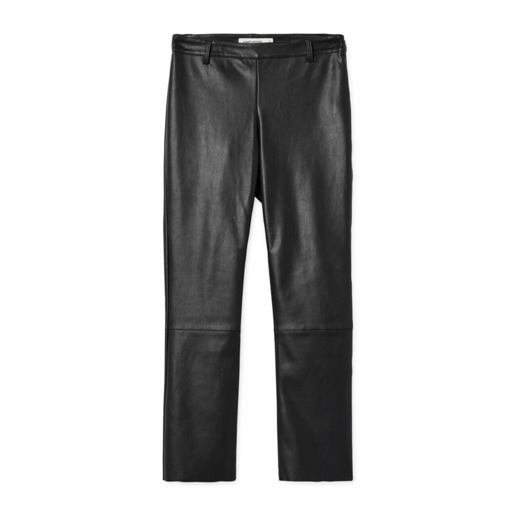 Svarta leggings i konstläder skinn dam höstmode 2019