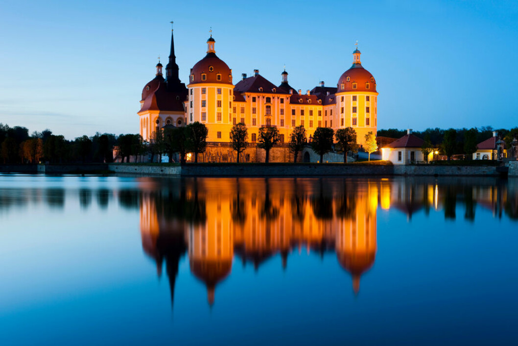Boka in en mysig weekend på ett slott någonstans i Sverige. Boka in en mysig weekend på ett slott någonstans i Sverige.