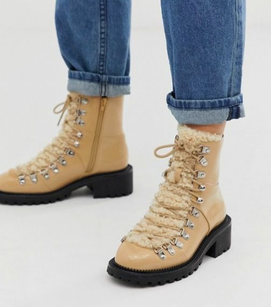 Varma vinterskor: Beige kängor från Asos
