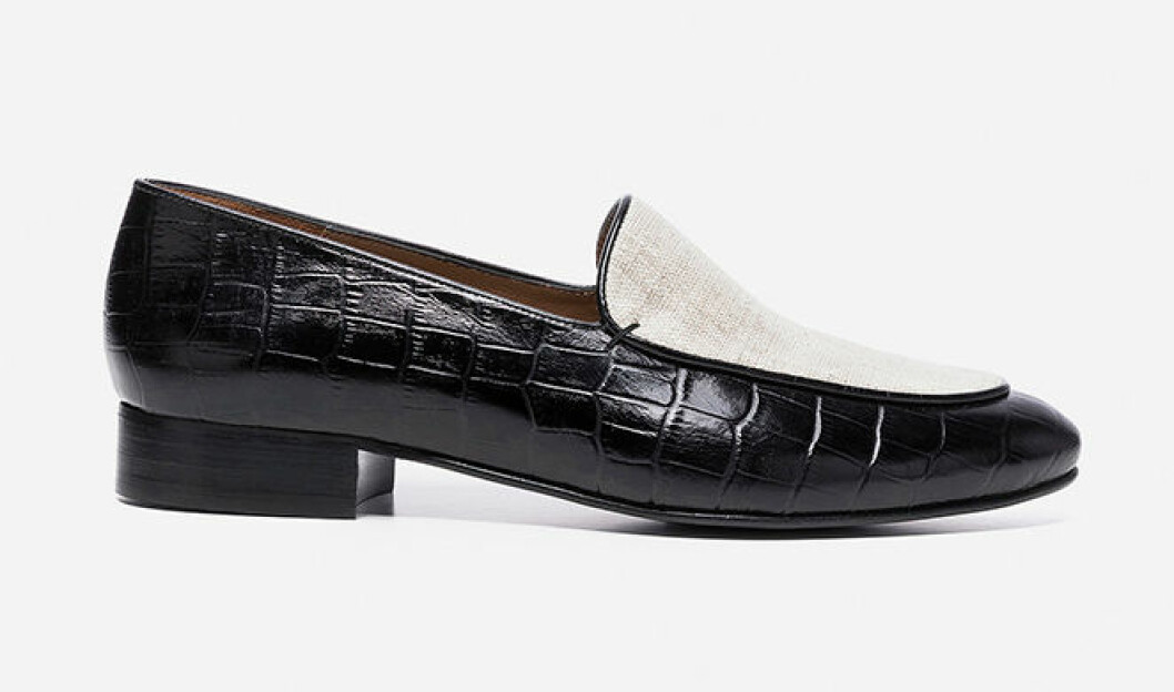Svarta loafers för dam till våren 2019