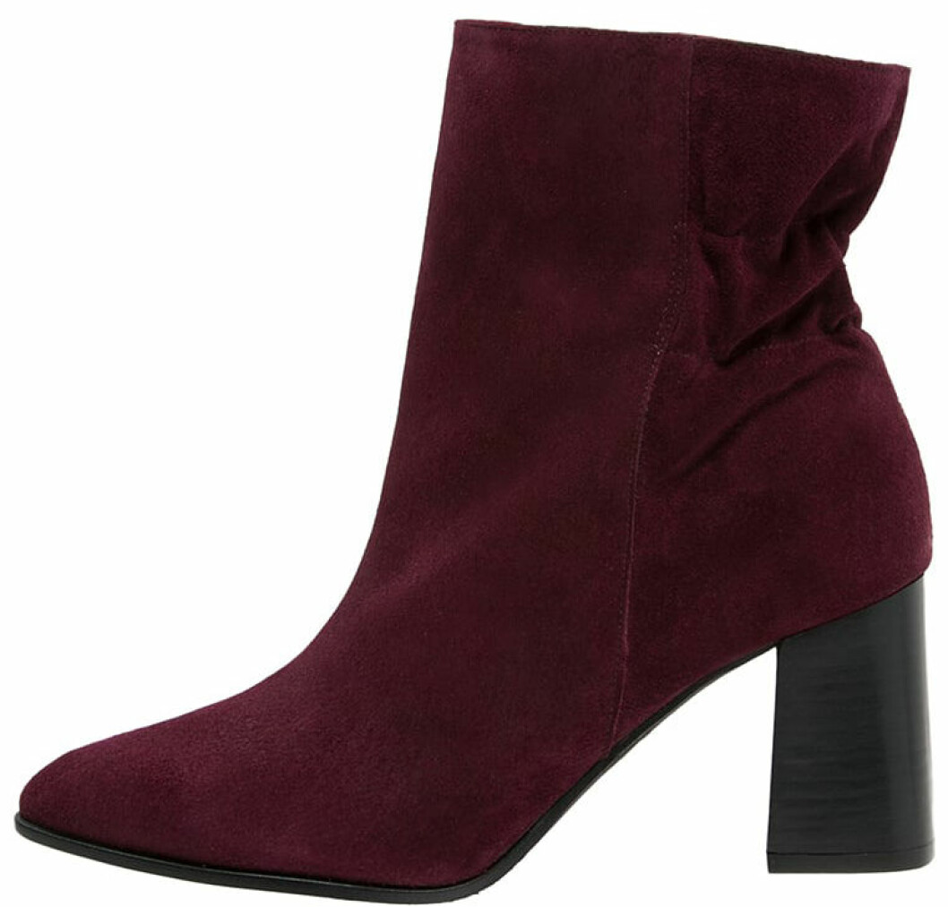 vinröda ankelboots