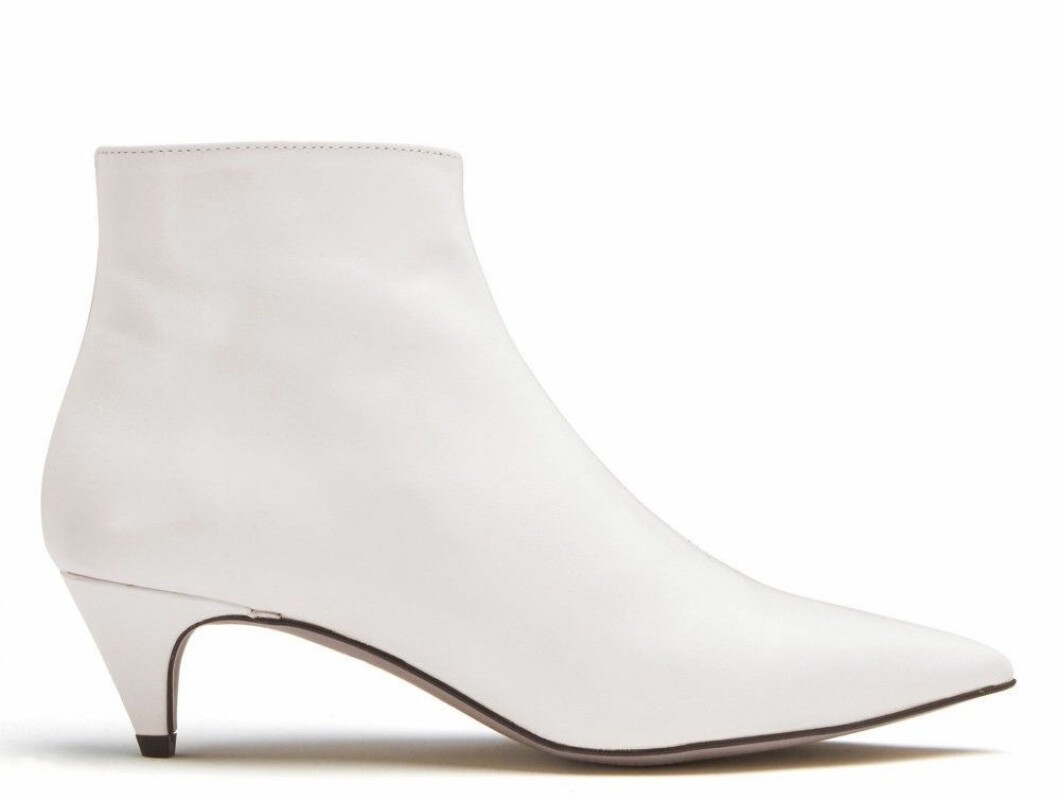 Vita boots för dam till våren 2019